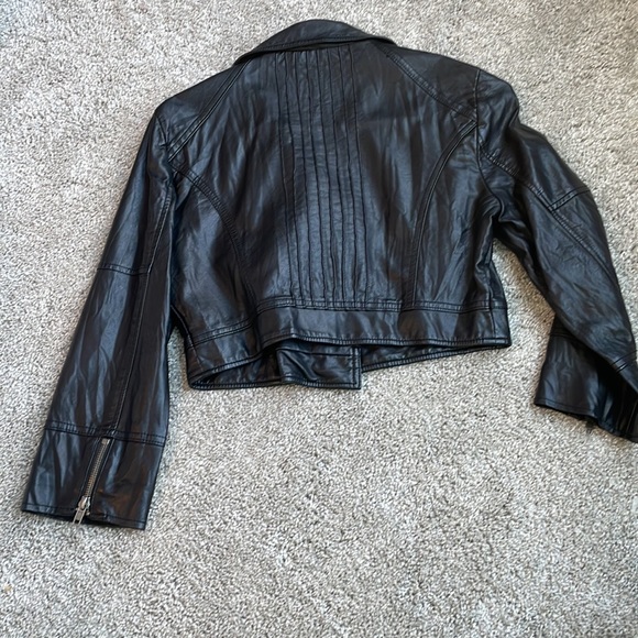 Bebe cropped pleather jacket - Picture 4 of 6